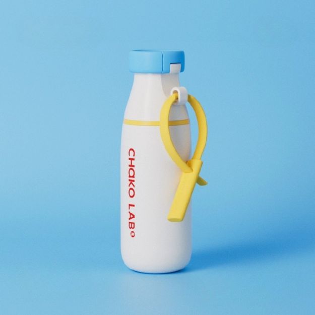 Milk Pod in Milk
