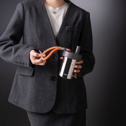 Bo Bo Thermos in Titanium