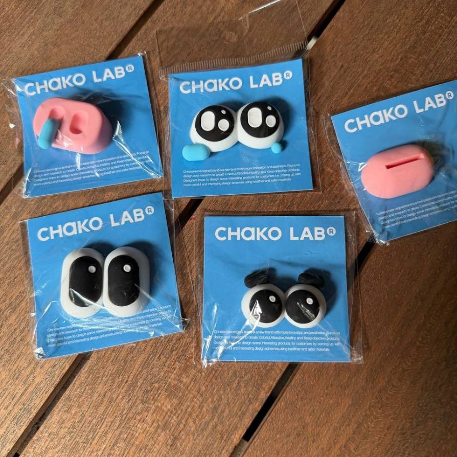 Chako Lab 3D Tumbler Sticker Big Eyes
